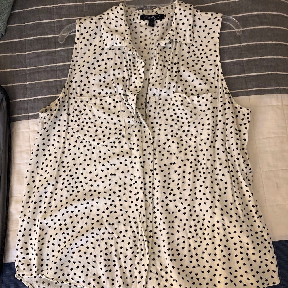 Women’s XL tank button up
